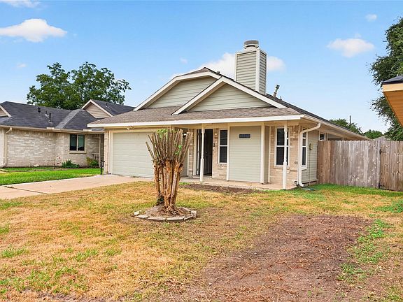 3rd image of 3802 Farlan Ln
