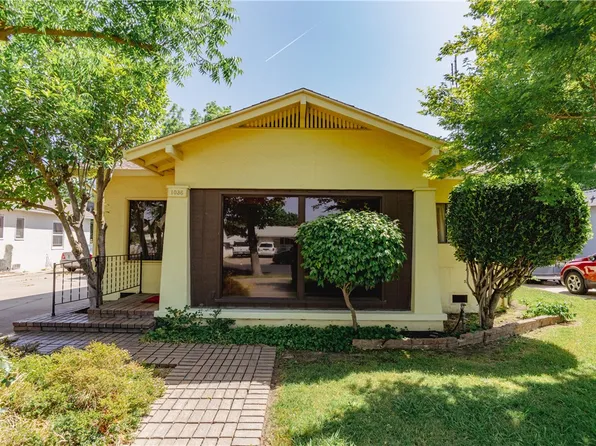 1036 W 12th St, Merced, CA 95341