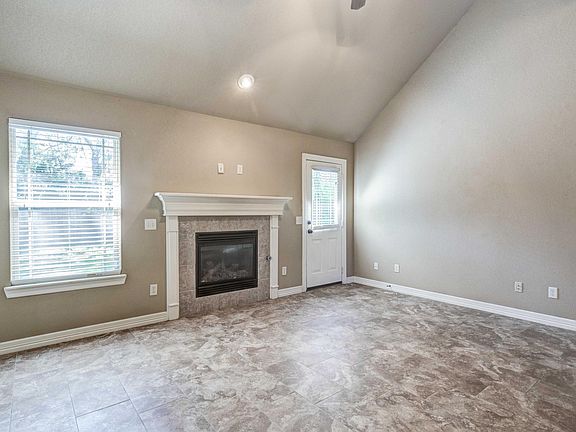 3rd image of 2401 S 15th Pl