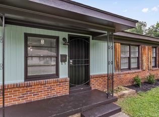 1387 Oakridge Dr, Memphis, TN 38111