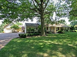 8801 Mission Rd, Leawood, KS 66206