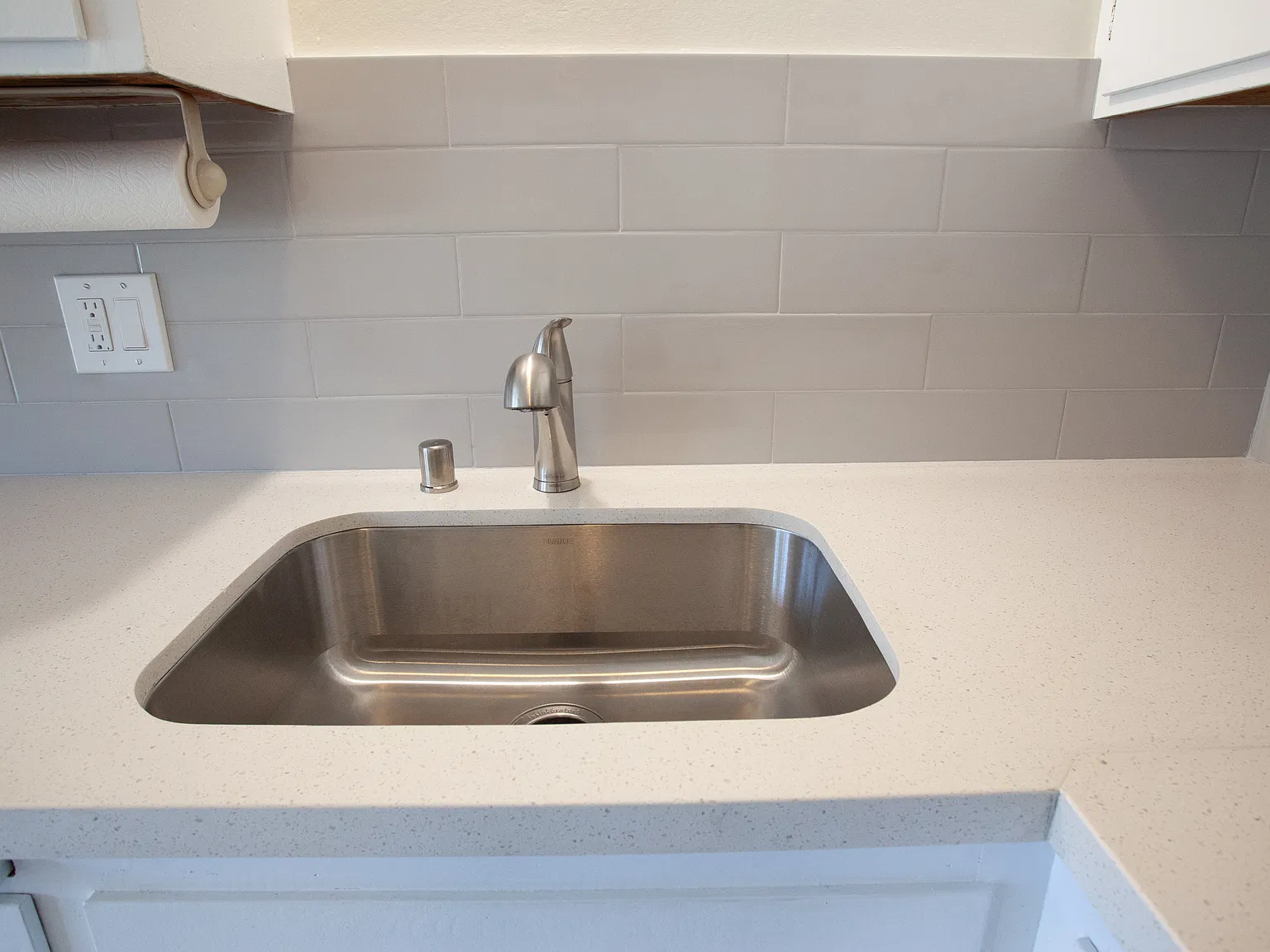 1 bed, 650 sqft, $3,795 — Photo 3