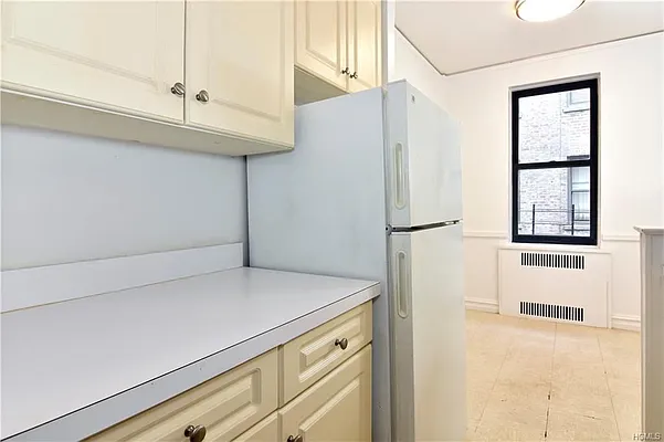 Sold by Re/Max In The City | media 7
