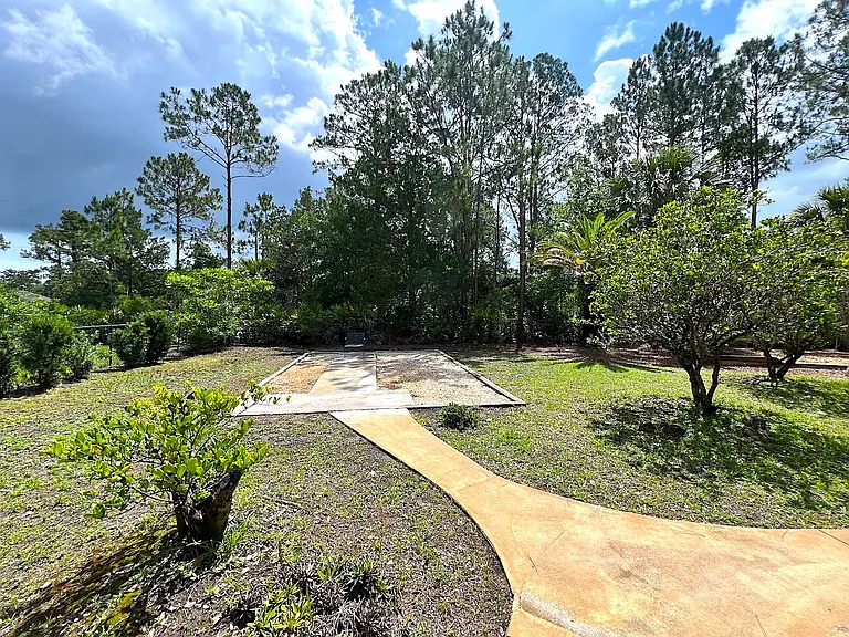 87 Rose Dr — Photo 13