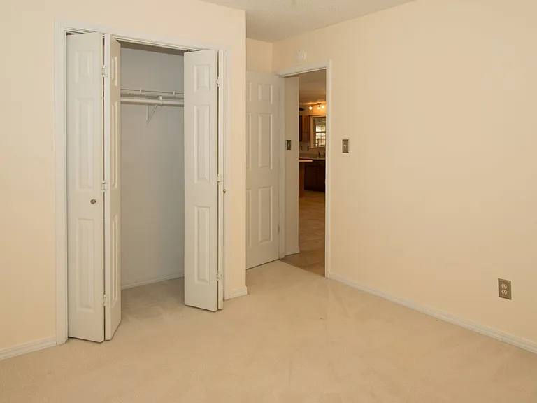 143 Palmetto Ave — Photo 17