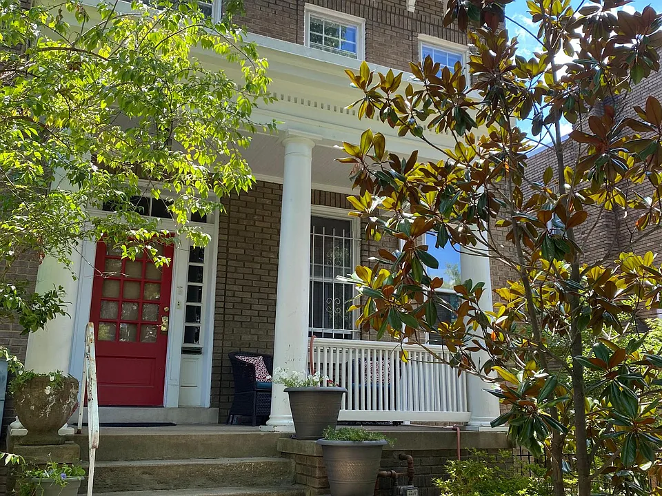 1662 Hobart St NW #1
