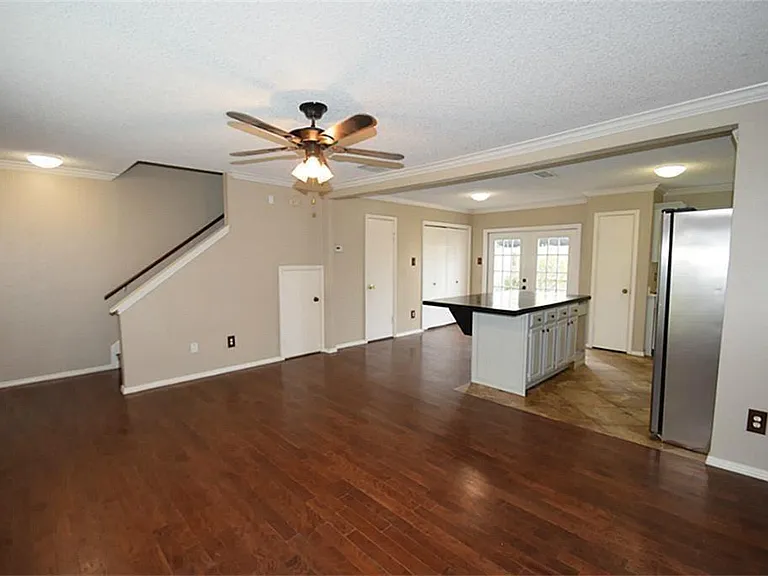 9323 Westwood Village Dr #6 — Photo 4