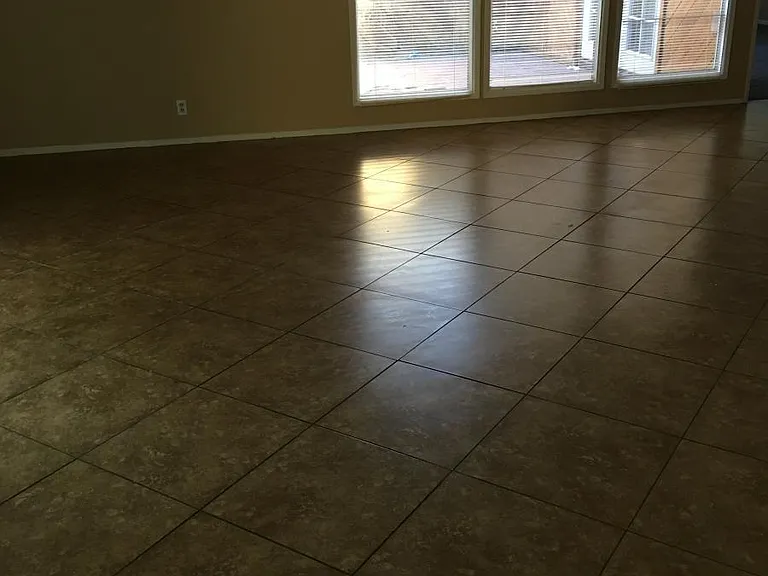 3271 S Heritage Way — Photo 1