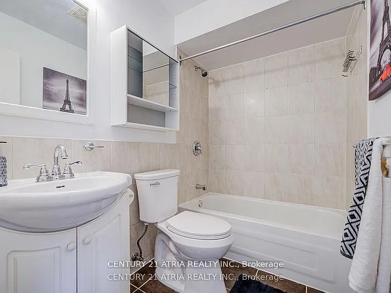 154 Freshmeadow Dr — Photo 20