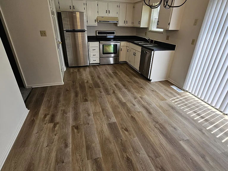 265 N Ashbrook Cir — Photo 4