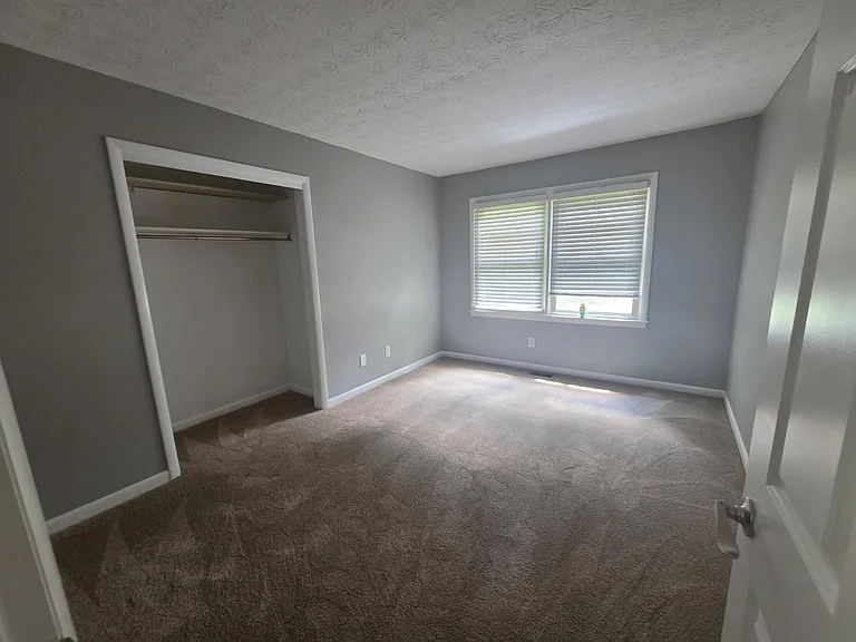 3334 Nevius Dr — Photo 5