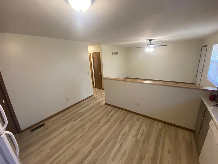 608 Linda Ln #B — Photo 21