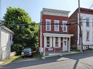 10 N 12th St, Pottsville, PA 17901