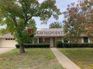 1303 Larkspur Ln, Tyler, TX 75703
