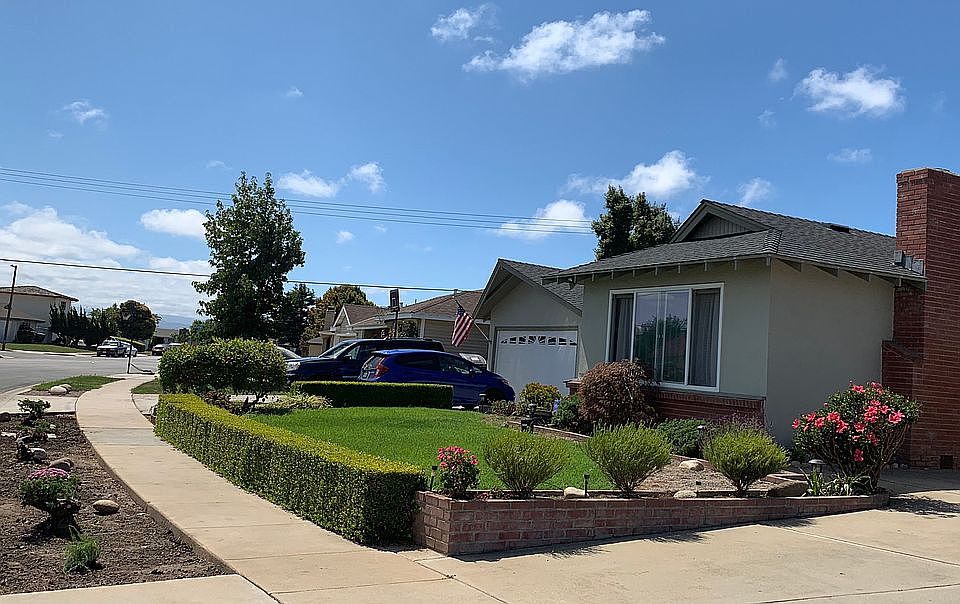 2nd image of 1623 Cambrian Dr