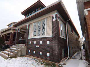 7545 S Champlain Ave, Chicago, IL 60619