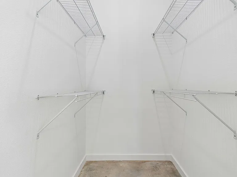 1218 E Kay St #14 — Photo 15