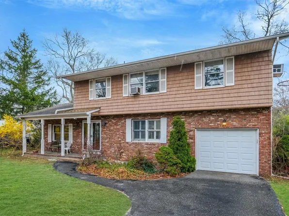 117 Traction Boulevard, Patchogue, NY 11772