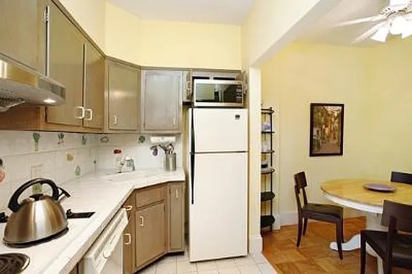Sold by Corcoran | media 4
