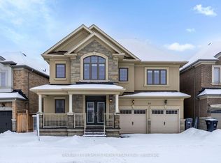 16 Bucksaw St, Brampton, ON L7A 4R1