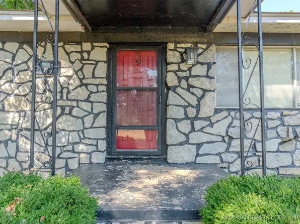 15825 W 19th Pl S, Sand Springs, OK 74063