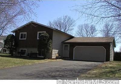 1st image of 816 124th Ln NE