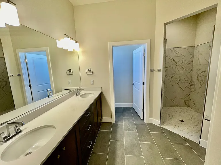 1436 E Centaurus Way — Photo 11