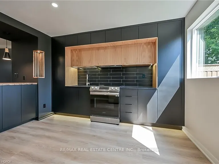 43 Mahony Ave #3 — Photo 4