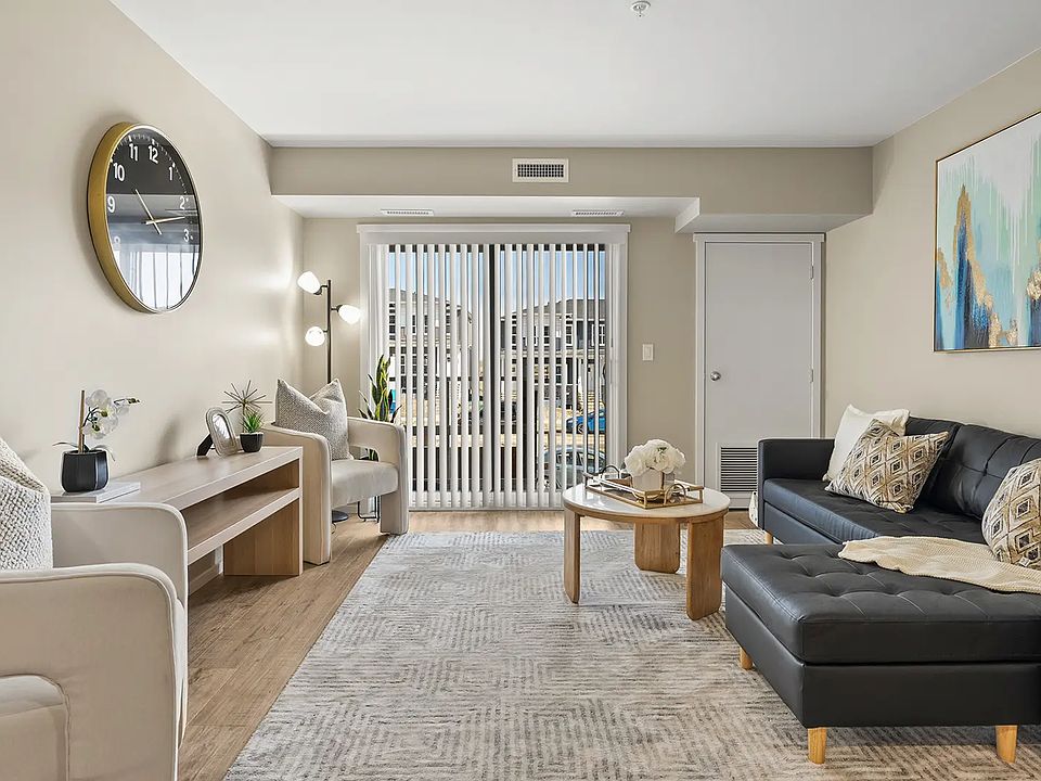 1st image of 80 Dawson Dr #1007937