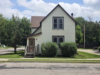 506 Juneau Ave, Mauston, WI, 53948