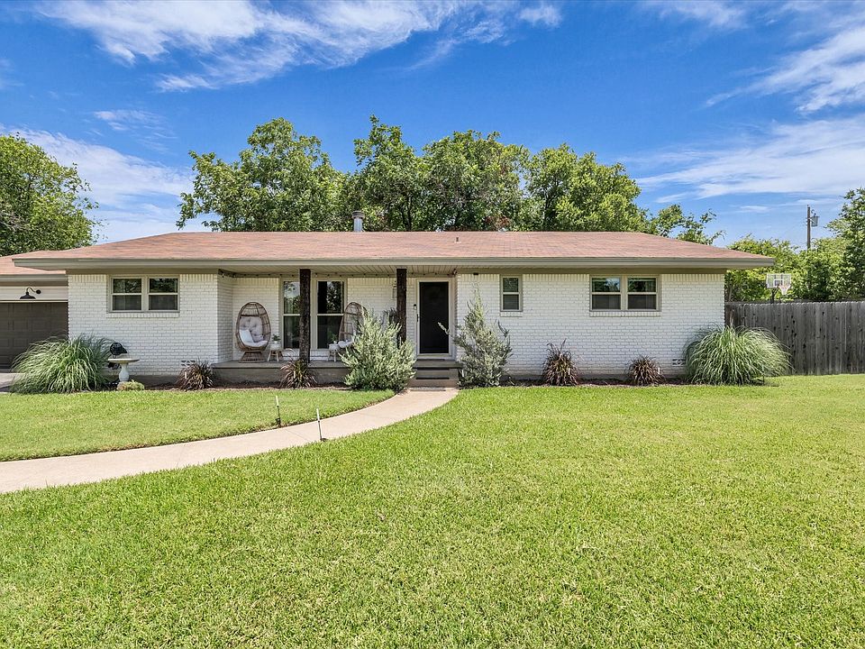 1st image of 801 Gaywood Dr