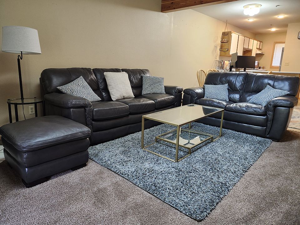 1st image of 400 W Main St APT 303
