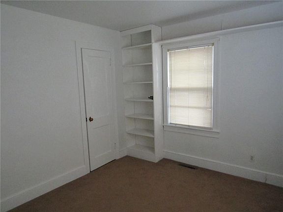 2nd image of 506 Delaware Ave