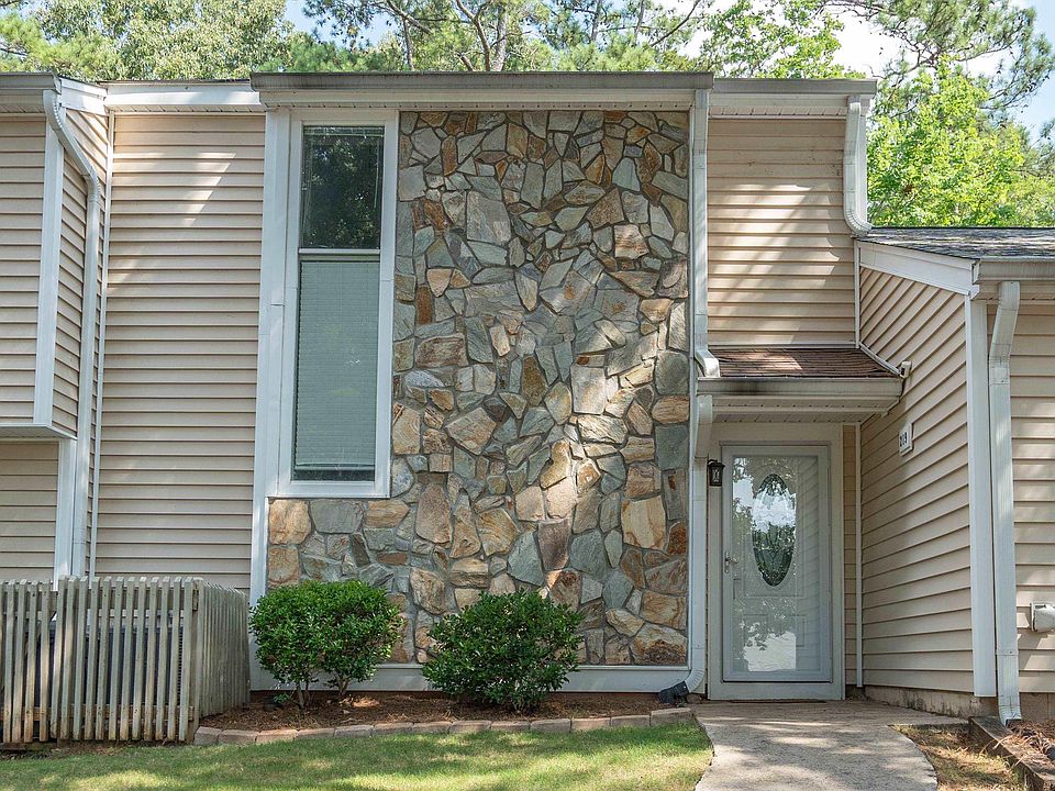 1st image of 219 Mariners Row