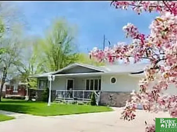 707 N Beaver Ave, York, NE 68467