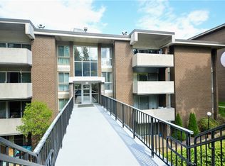 2307 Charlemagne Cir, Pittsburgh, PA