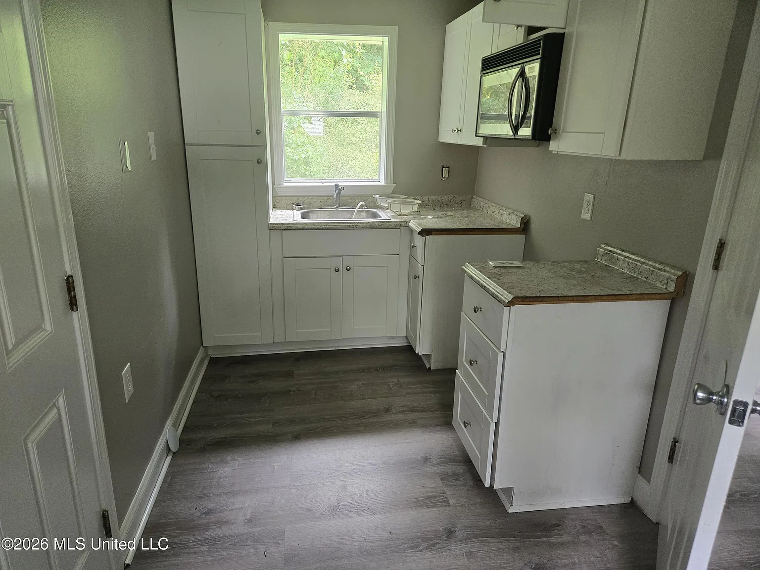 1 bed, 1.0 bath, 672 sqft, $750 — Photo 3
