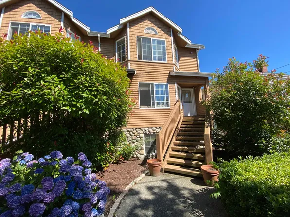7910 Ashworth Ave N APT A, Seattle, WA 98103
