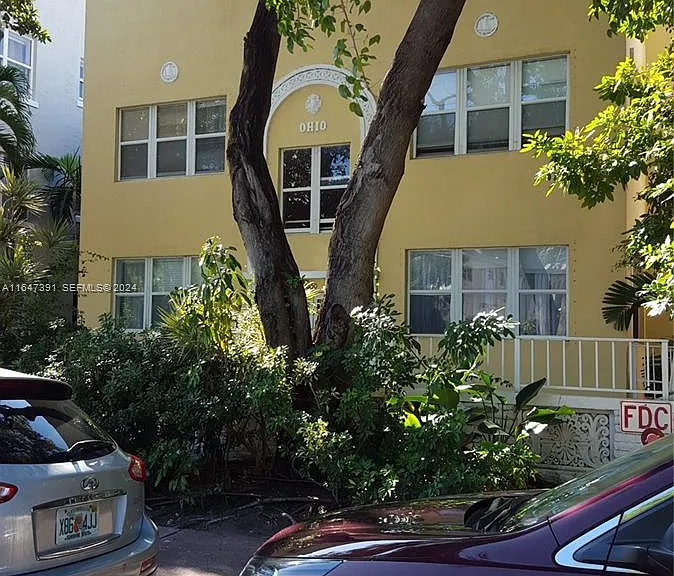 1550 Drexel Ave #106 — Photo 2