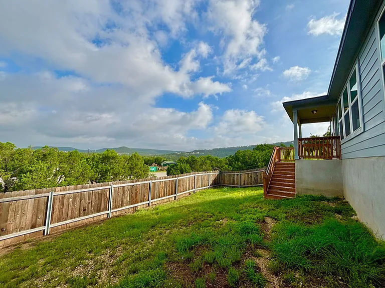 8116 Bronco Ln — Photo 28