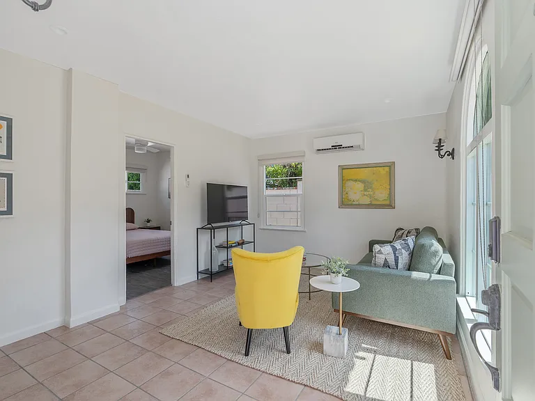 552 S Calle Santa Rosa — Photo 12