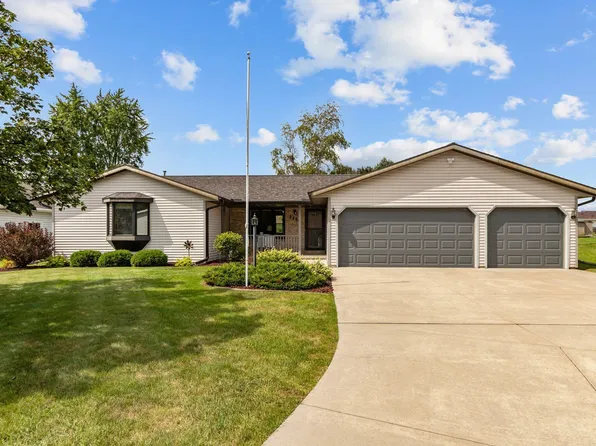 2154 Nellie Ln, Green Bay, WI 54311