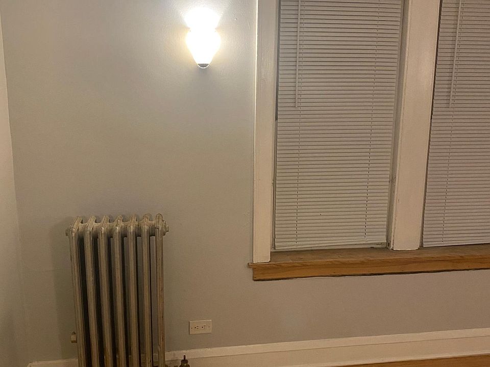 1st image of 3414 W Hollywood Ave #1R