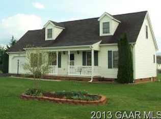 24 Spring Ridge Dr, Stuarts Draft, VA 24477