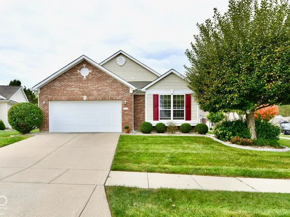 3233 Meridian Meadows Rd, Greenwood, IN 46142