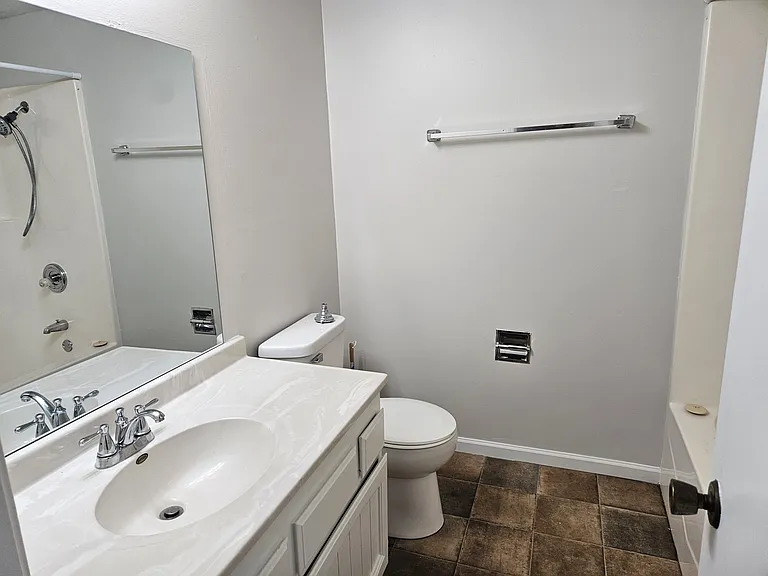 11819 County Road 438 #B — Photo 7