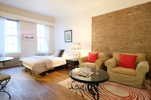 Rented by Luxor Homes & Investment Realty | media 4
