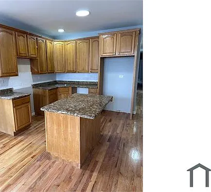 947 W 51st St #3F — Photo 9