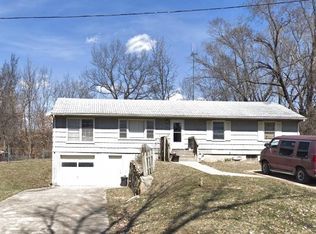 8840 E 23rd St, Kansas City, MO 64129