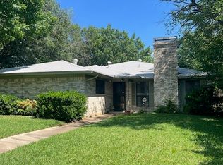 1832 Broadway St, Denton, TX 76201